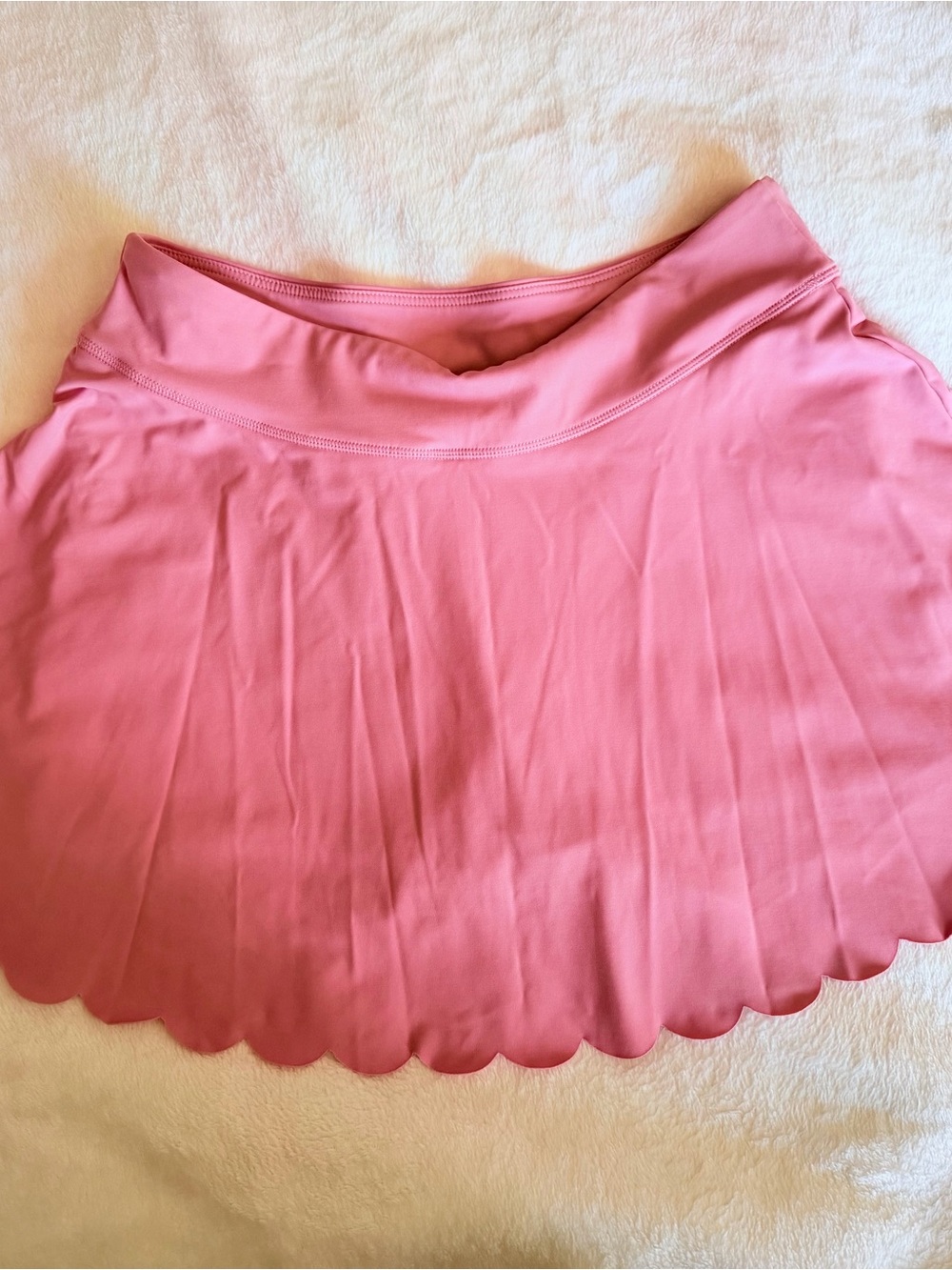 Women's Pink Scallop-Hem Mini Skirt